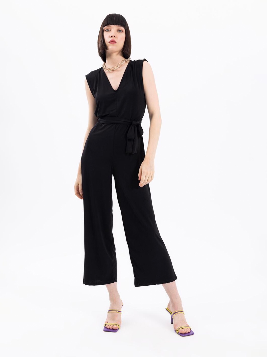 

PRET A TUER V-Neck Sleeveless Culotte Jumpsuit, Black