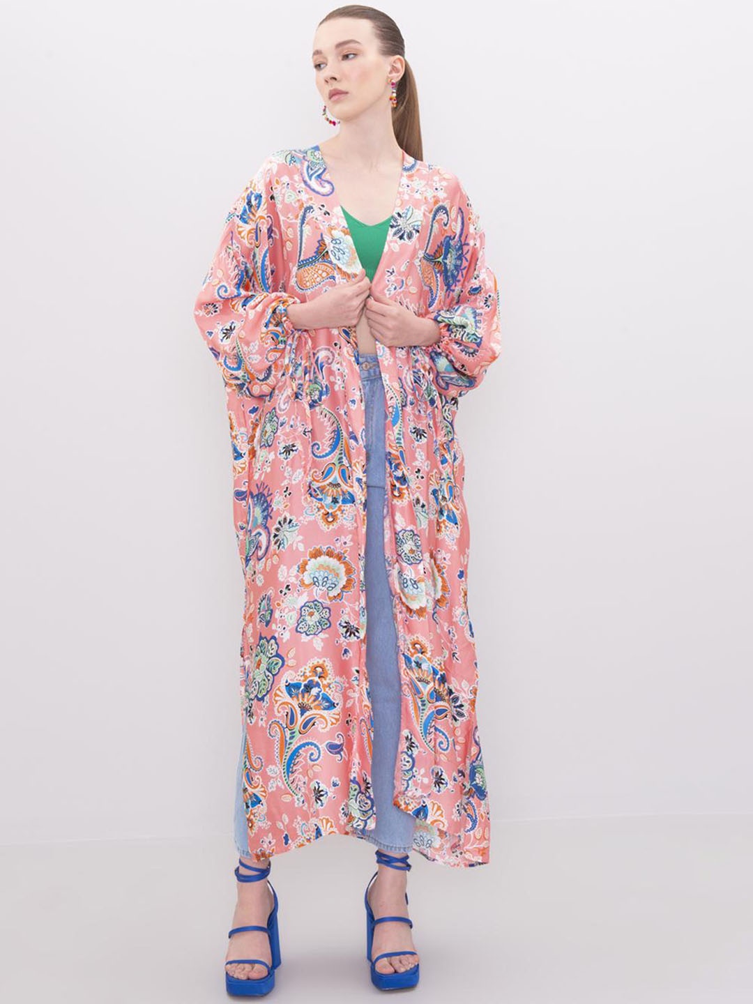 

PRET A TUER Ethnic Motifs Printed Longline Open Front Shrug, Pink