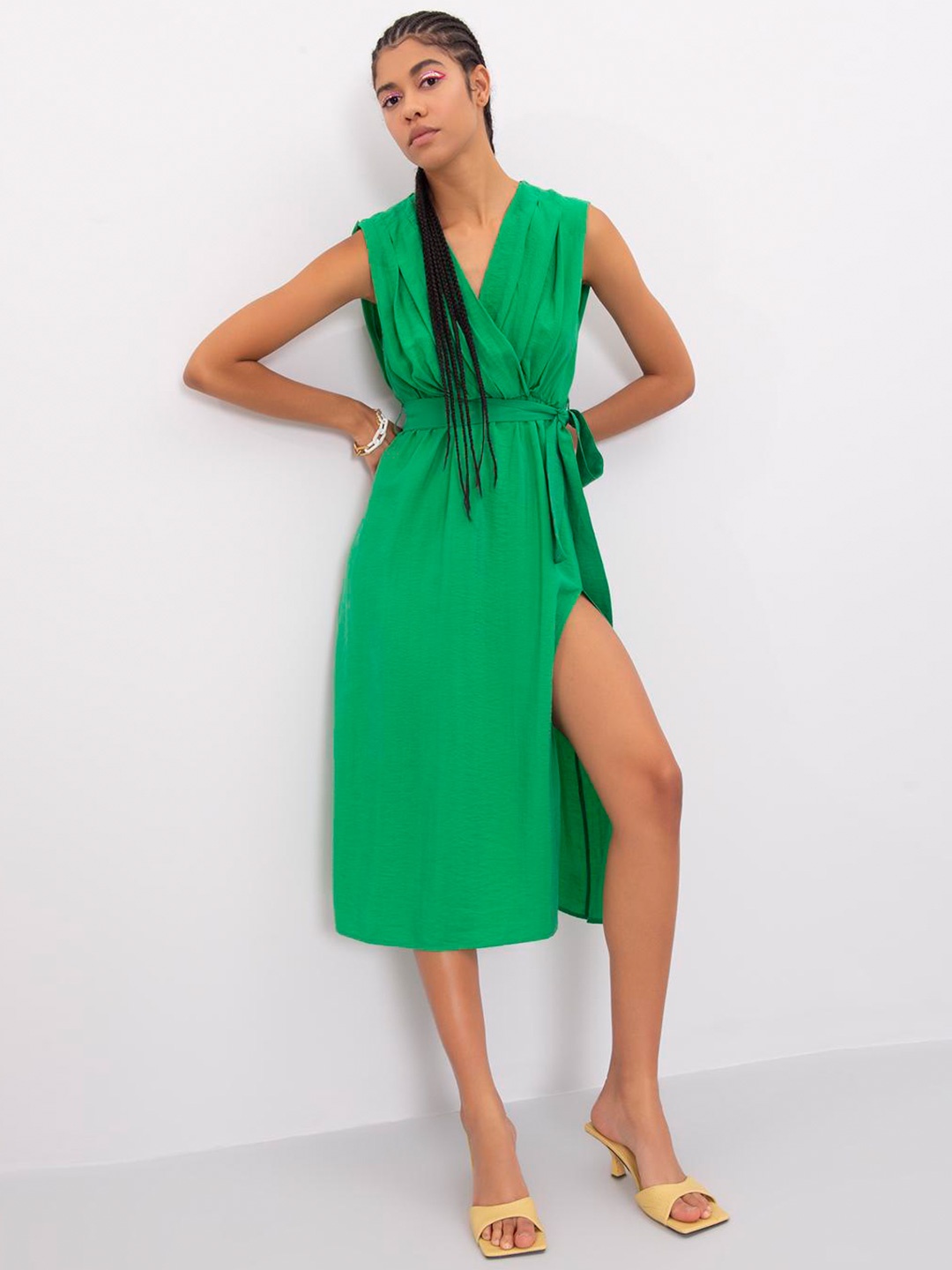

PRET A TUER V-Neck Side Slit Detail Wrap Dress, Green
