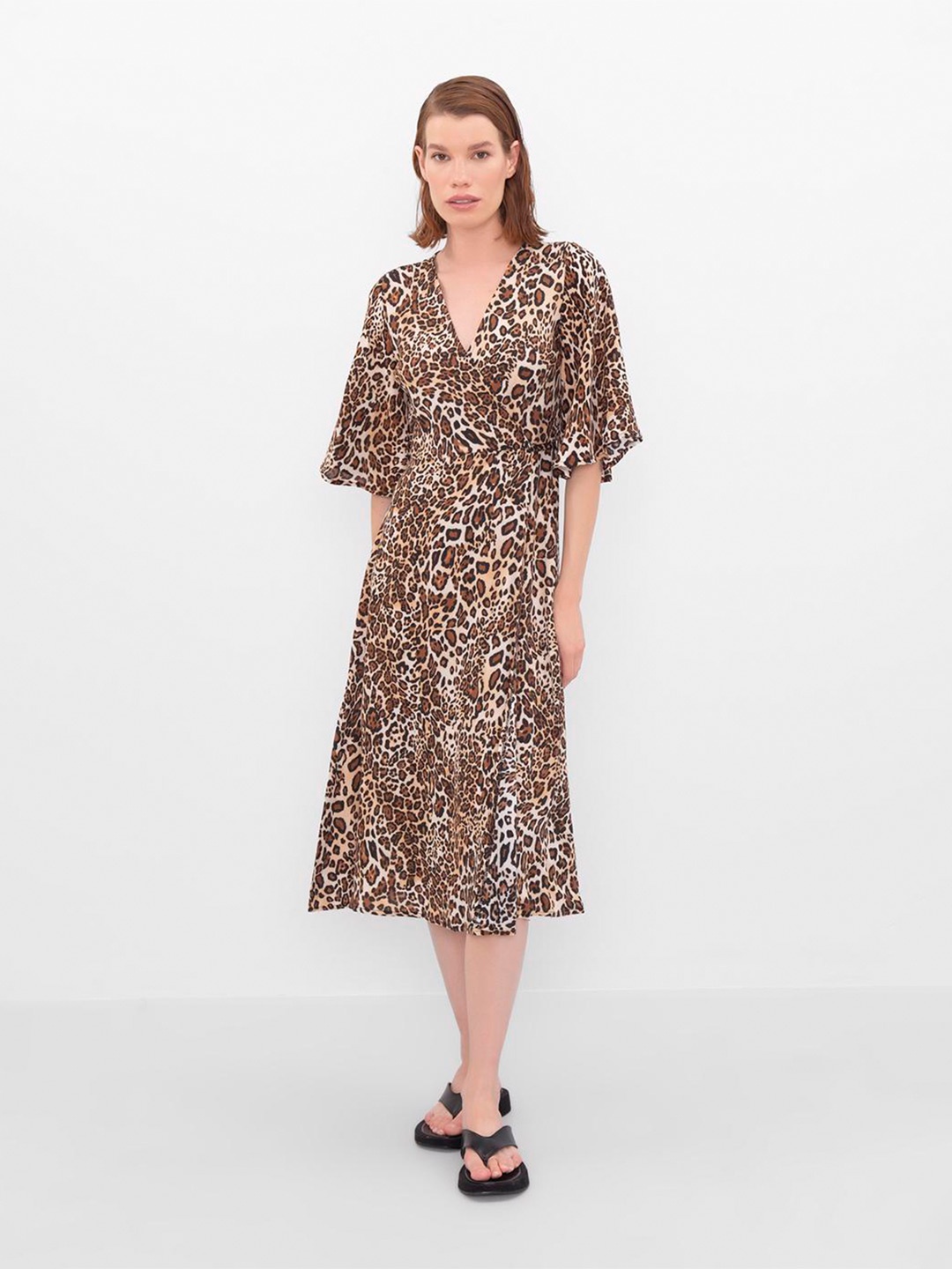 

PRET A TUER Animal Printed Flared Sleeves Fit & Flare Midi Dress, Off white