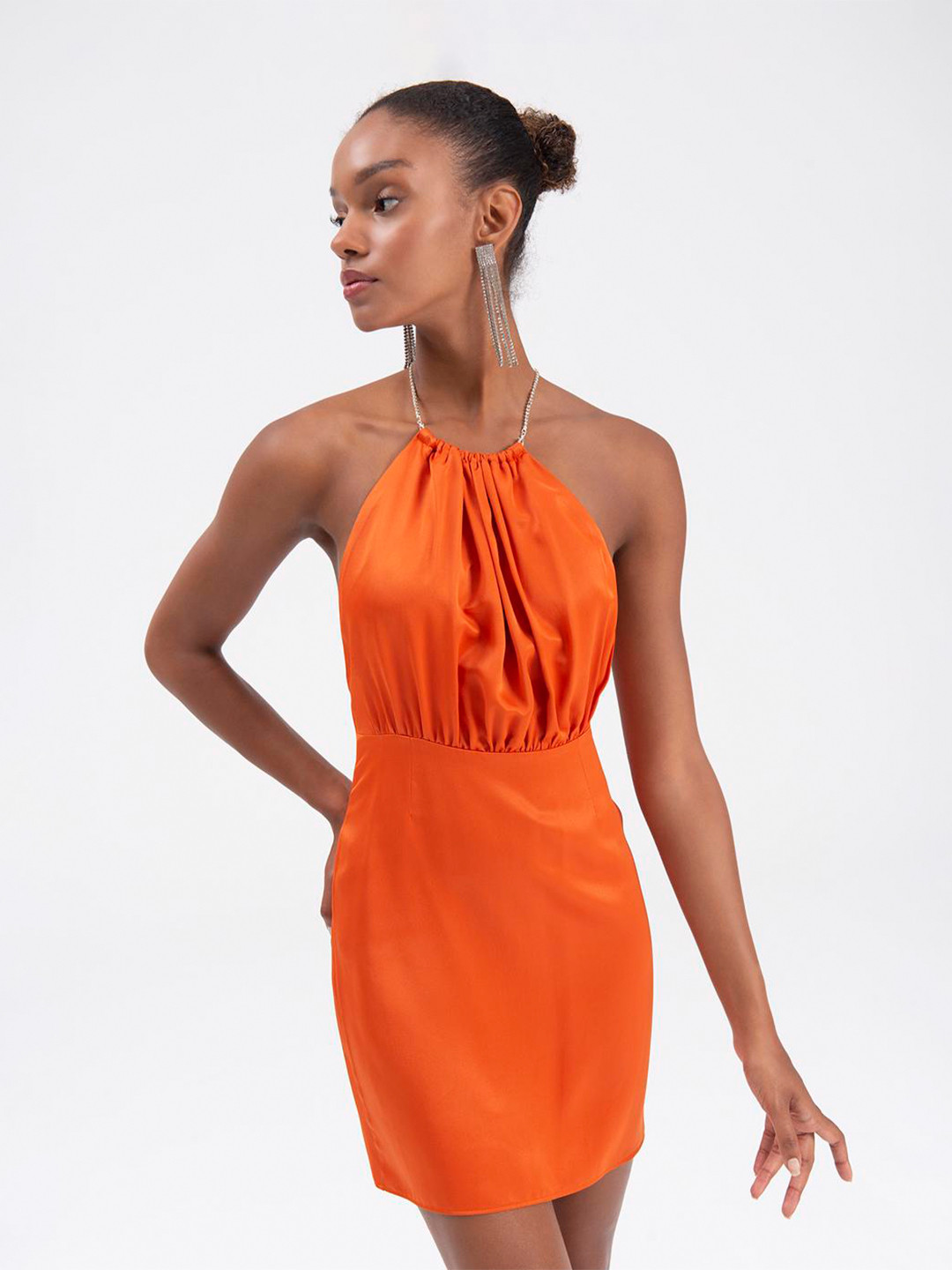 

PRET A TUER Halter Neck Sheath Satin Dress, Orange