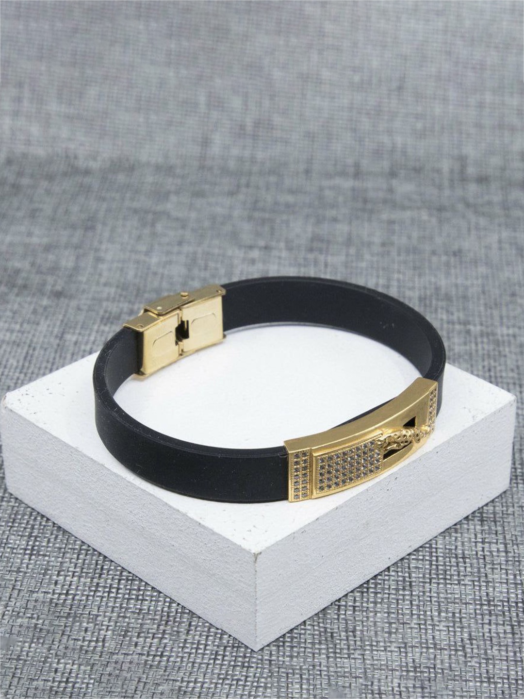 

LAFORWORD Men Gold-Toned American Diamond Gold-Plated Wraparound Bracelet