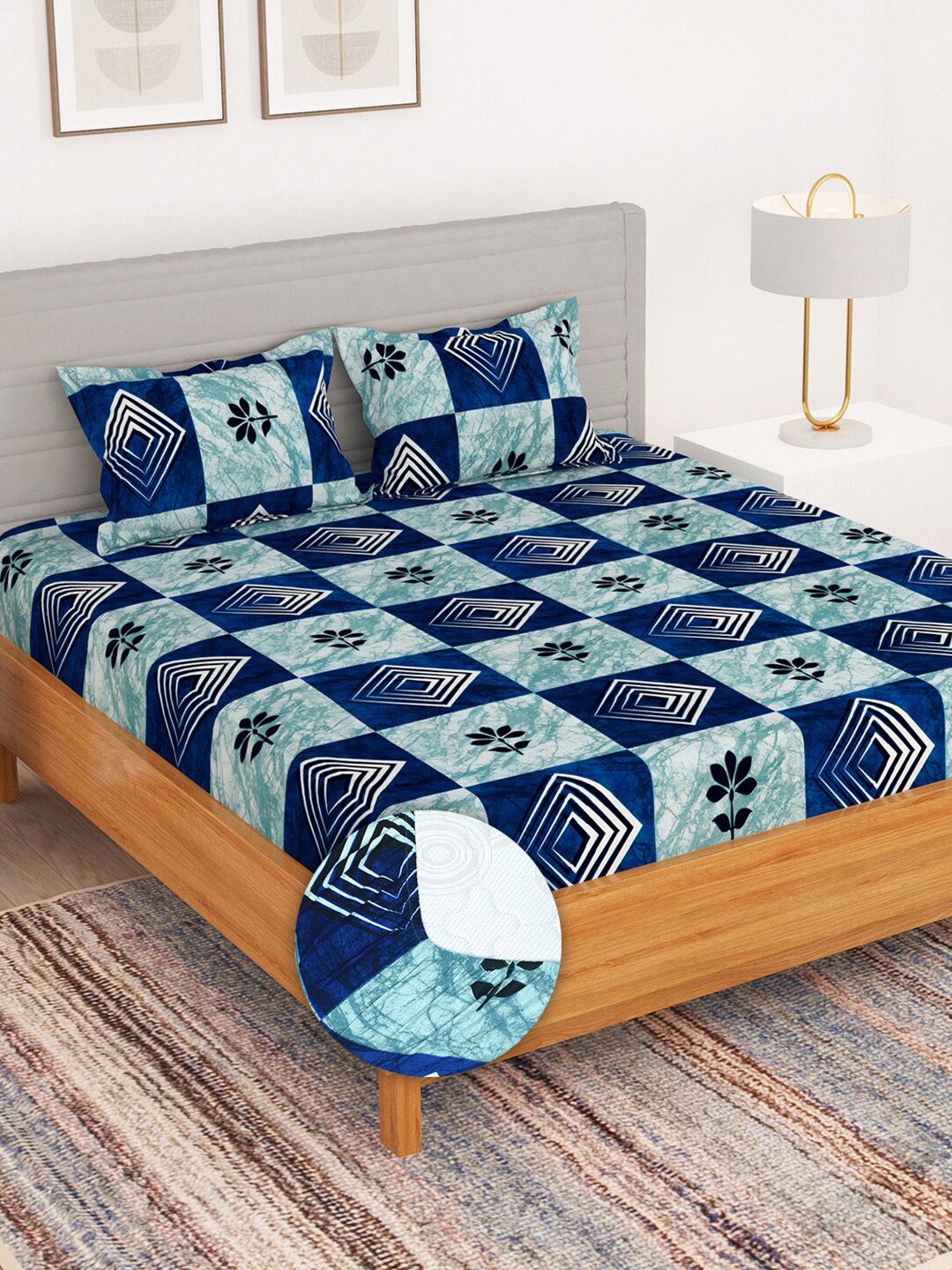 

Bedspun Blue & Black Geometric Microfiber 180 TC King Bedsheet With 2 Pillow Covers