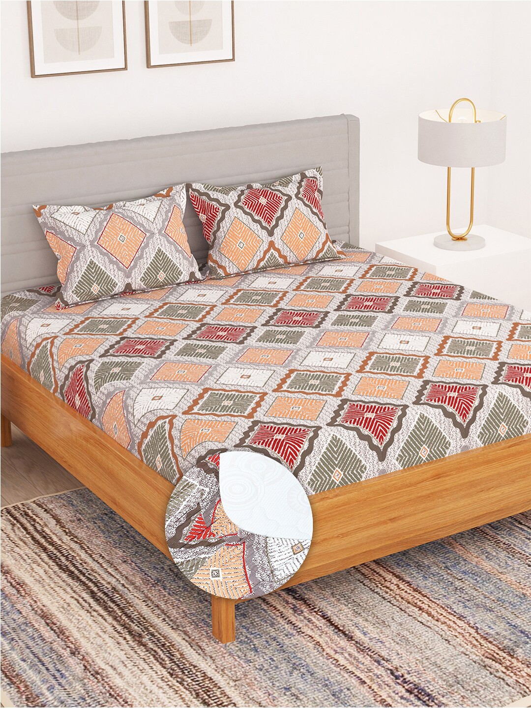 

Bedspun Red & White Geometric Microfiber 180 TC Queen Bedsheet With 2 Pillow Covers