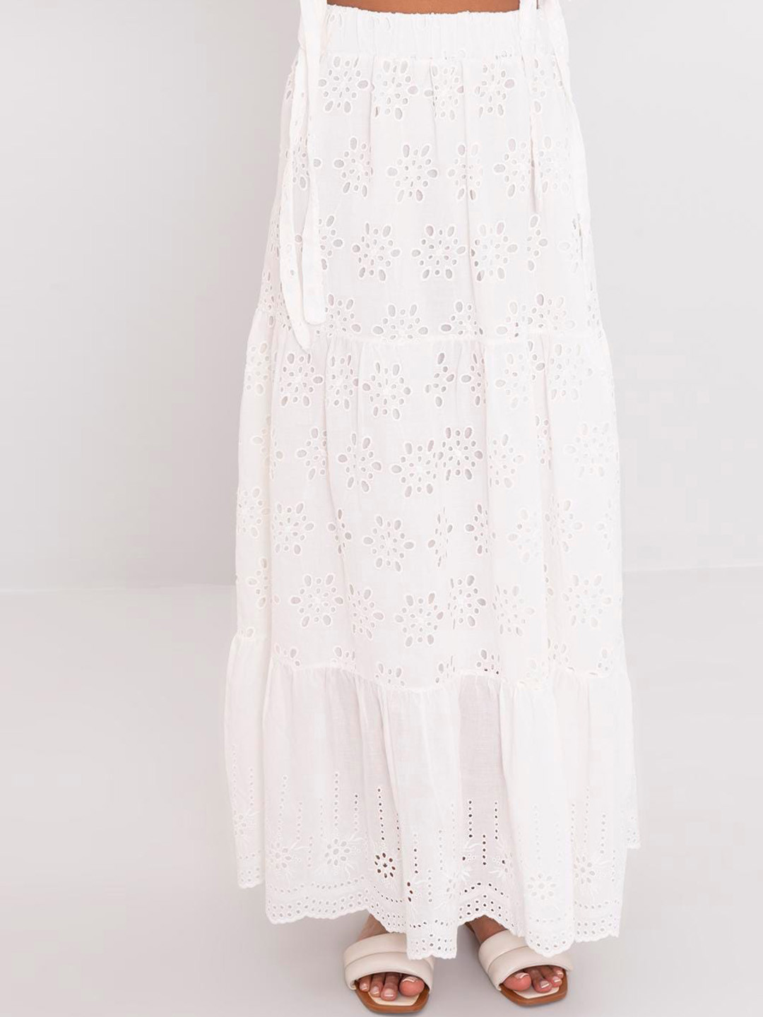 

PRET A TUER Self Design Tiered Schiffli Maxi Skirt, White