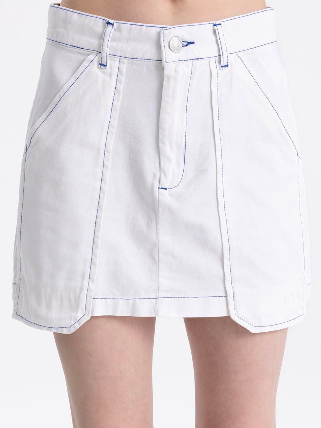 

PRET A TUER Pocket Detailed Straight Mini Tight Fit Skirt, White