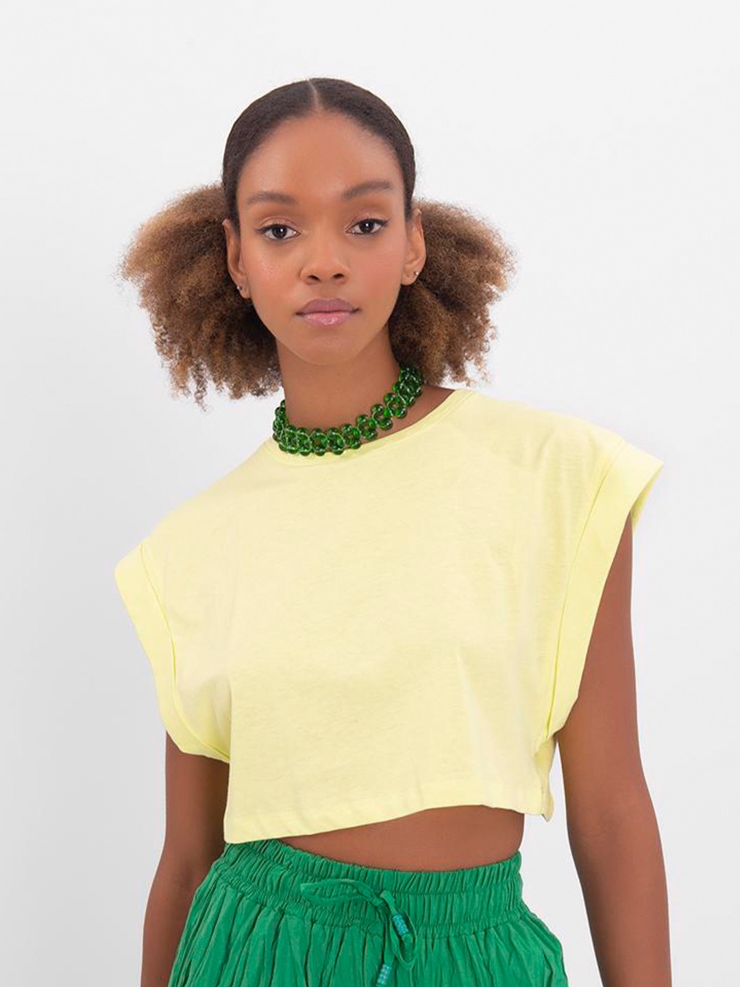 

PRET A TUER Round Neck Extended Sleeves Crop Cotton T-shirt, Yellow