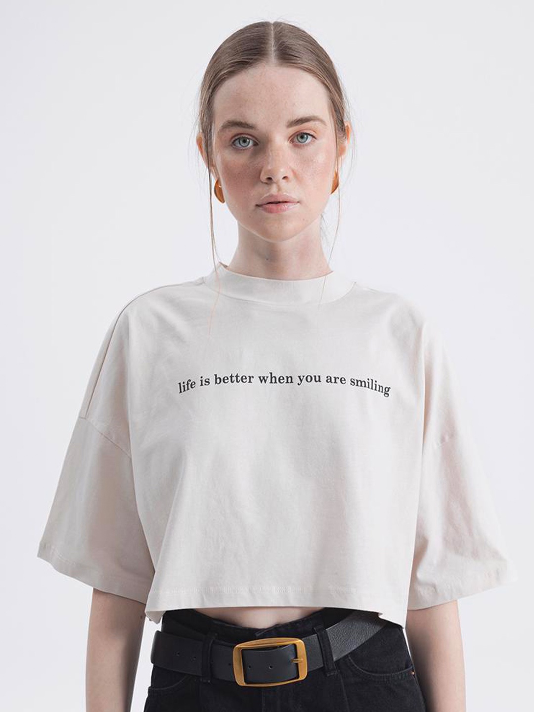 

PRET A TUER Typography Printed High Neck Drop-Shoulder Sleeves Crop Cotton T-shirt, Beige