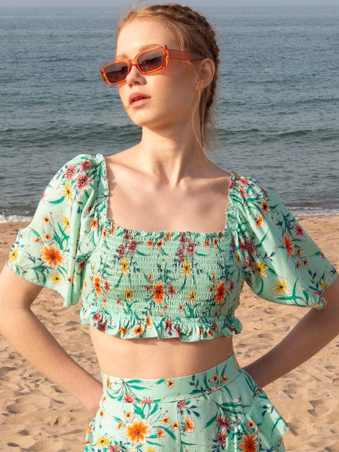 

PRET A TUER Floral Print Flared Sleeve Fitted Crop Top, Green