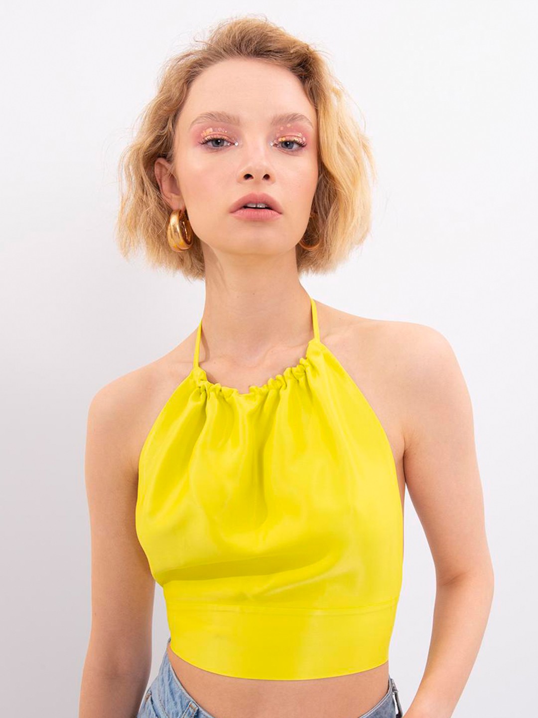 

PRET A TUER Halter Neck Tie-Up Styled Back Crop Top, Yellow