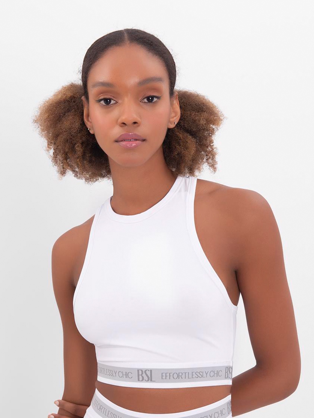 

PRET A TUER Round Neck Fitted Crop Top, White