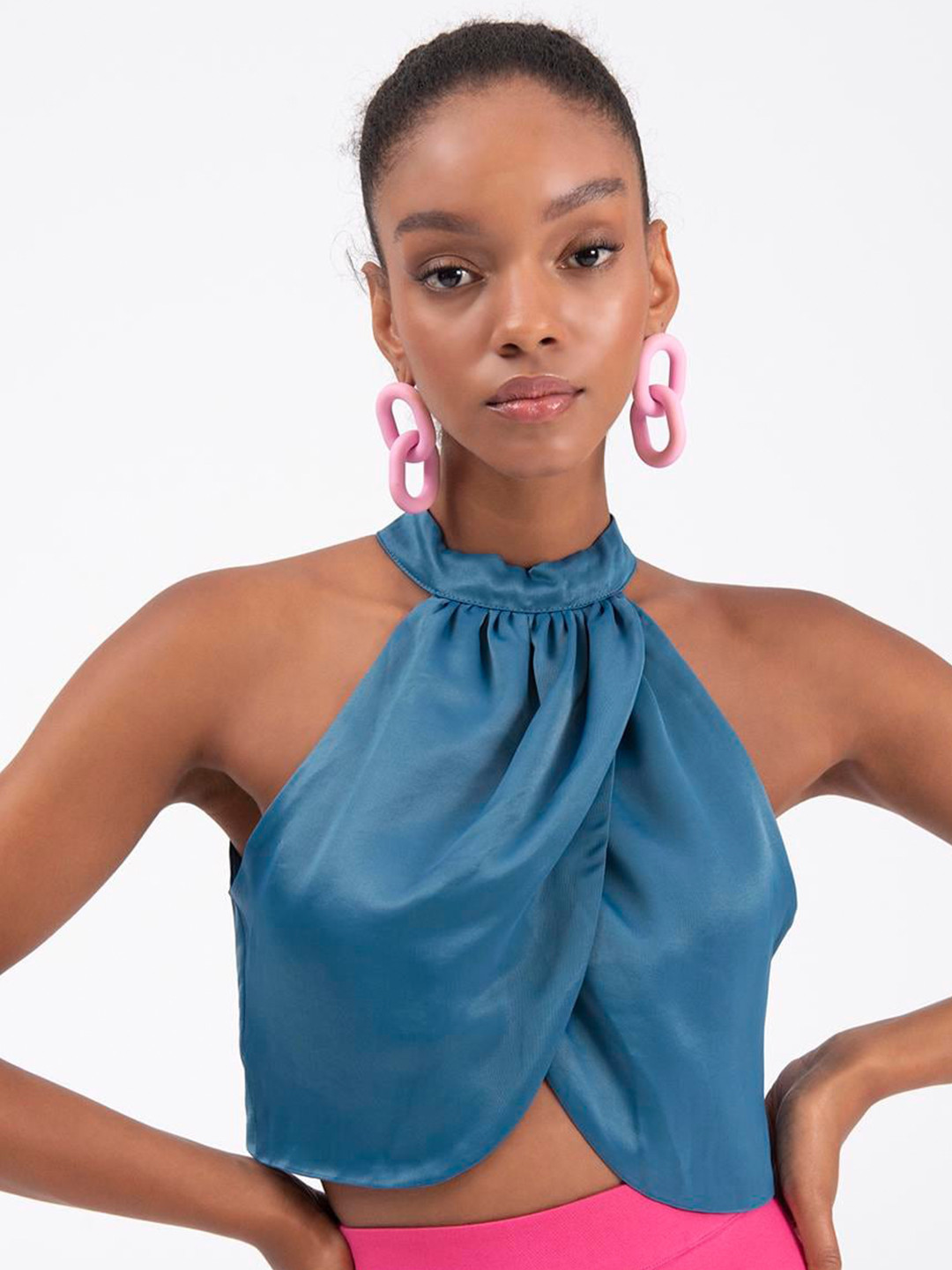 

PRET A TUER Halter Neck Regular Top, Blue