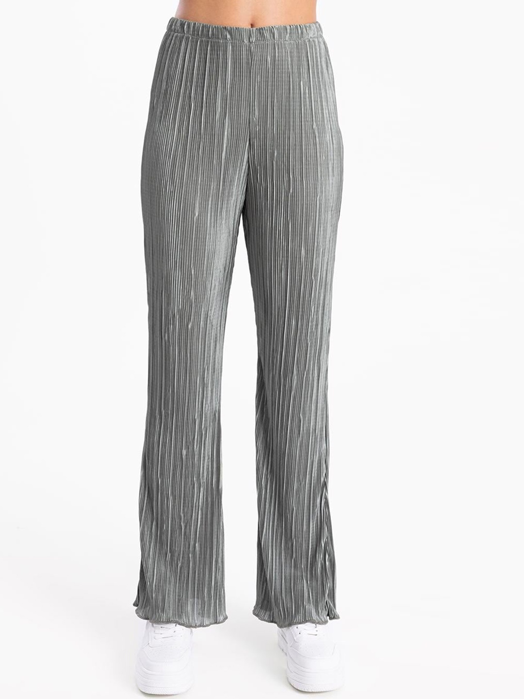 

PRET A TUER Women Striped Straight Fit Trousers, Grey