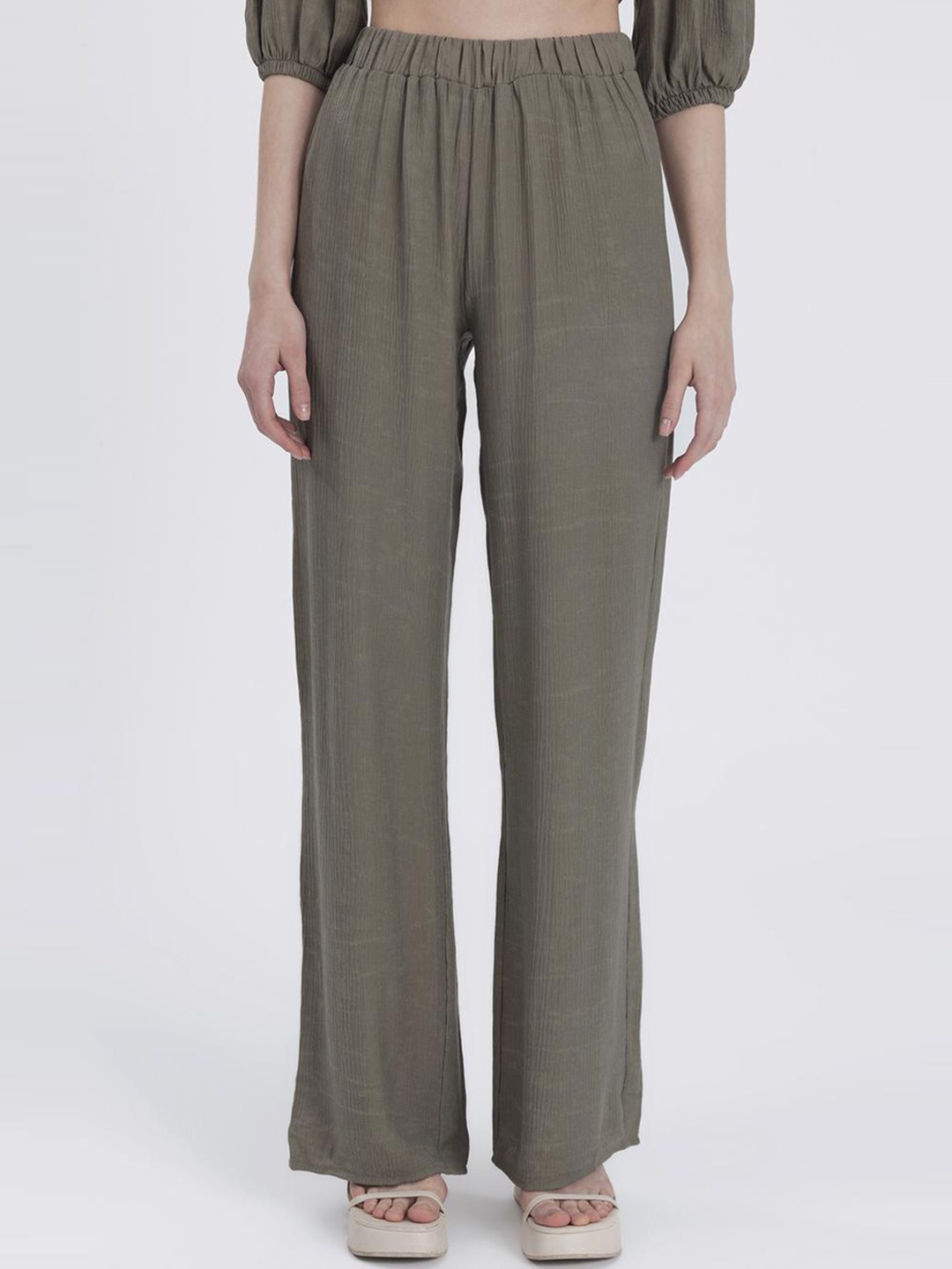 

PRET A TUER Women Loose Fit Trousers, Khaki