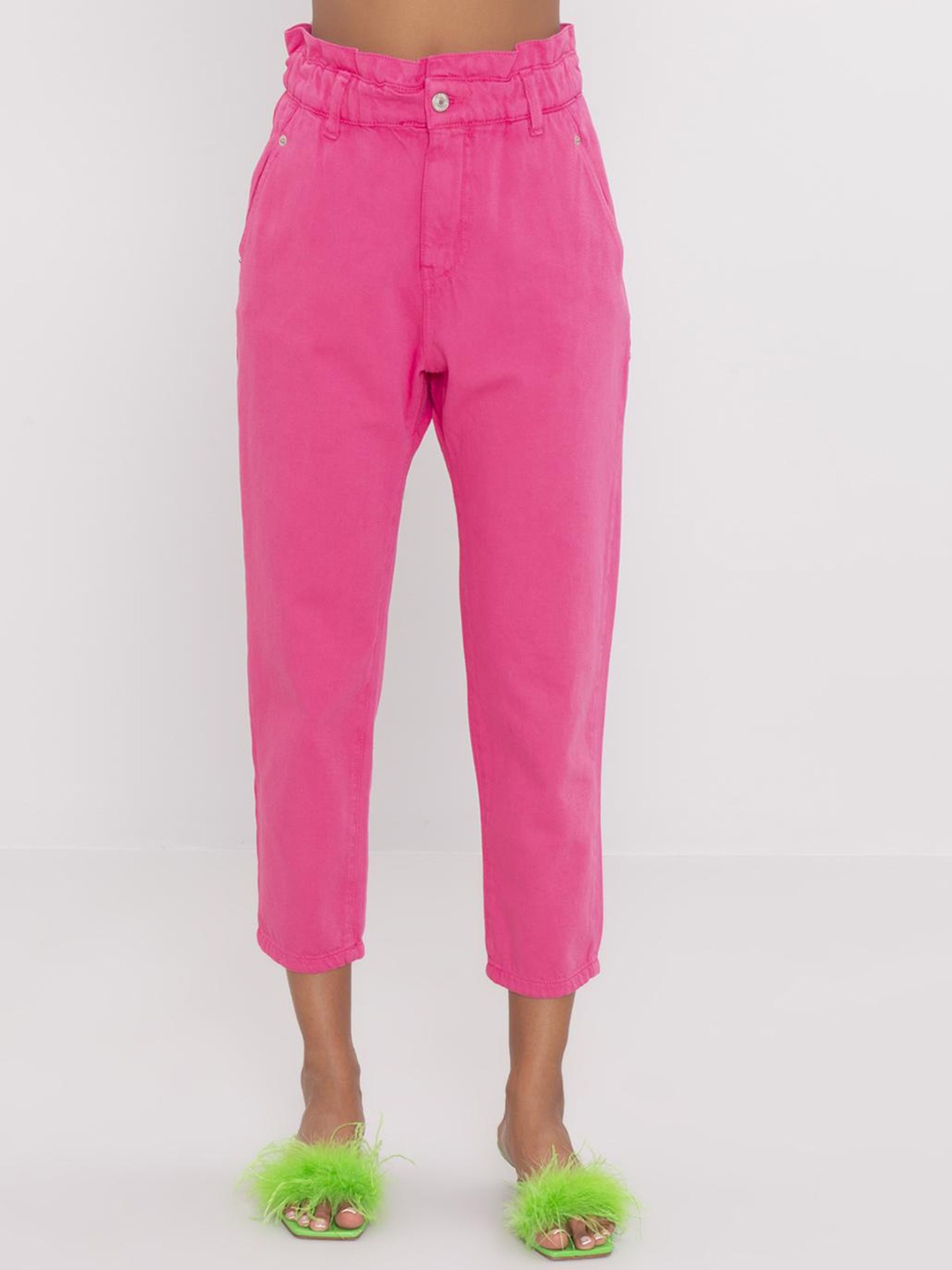 

PRET A TUER Women Mid-Rise Slim Fit Trousers, Pink