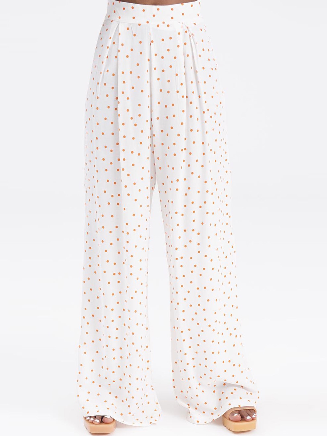 

PRET A TUER Women Polka Dots Printed Flared Pleated Parallel Trousers, White