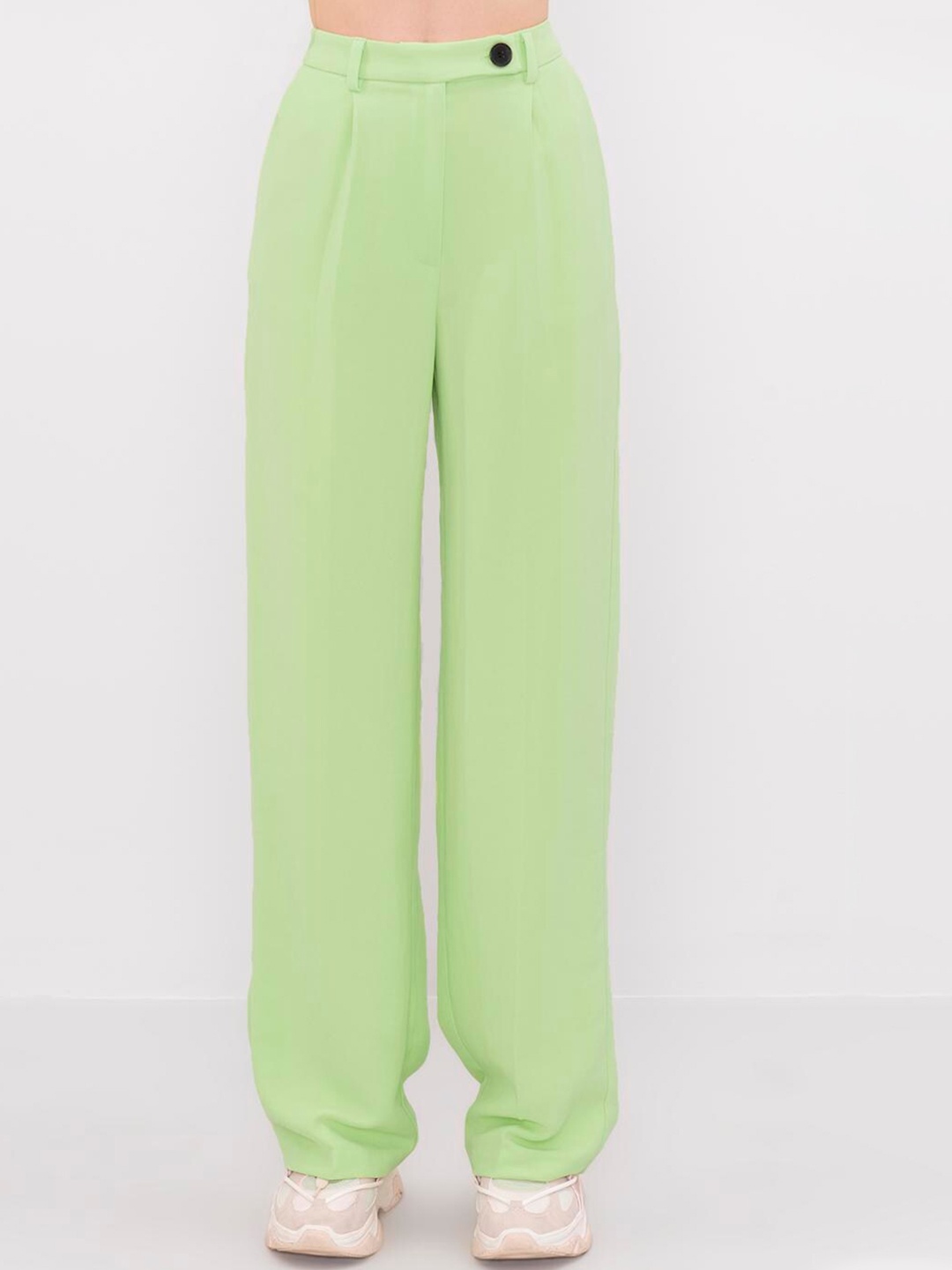 

PRET A TUER Women High-Rise Straight Fit Pleated Parallel Trousers, Green