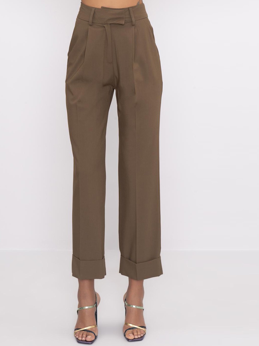 

PRET A TUER Women Tapered Fit Pleated Cropped Trousers, Khaki