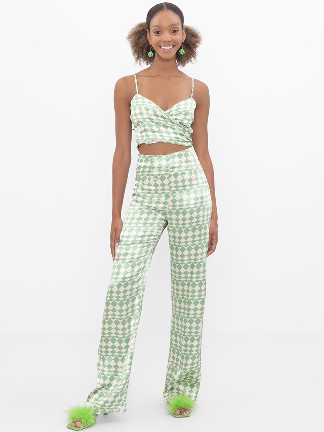 

PRET A TUER Women Geometric Printed Straight Fit Trousers, Green