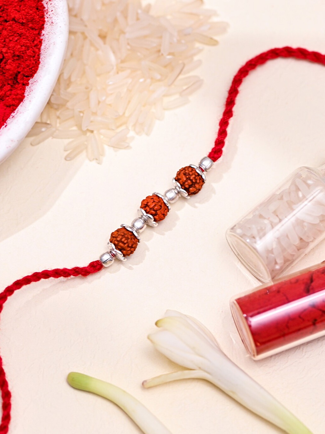 

Zavya 925 Sterling Silver Rudraksh Beaded Wraparound Brother Rakhi, Red