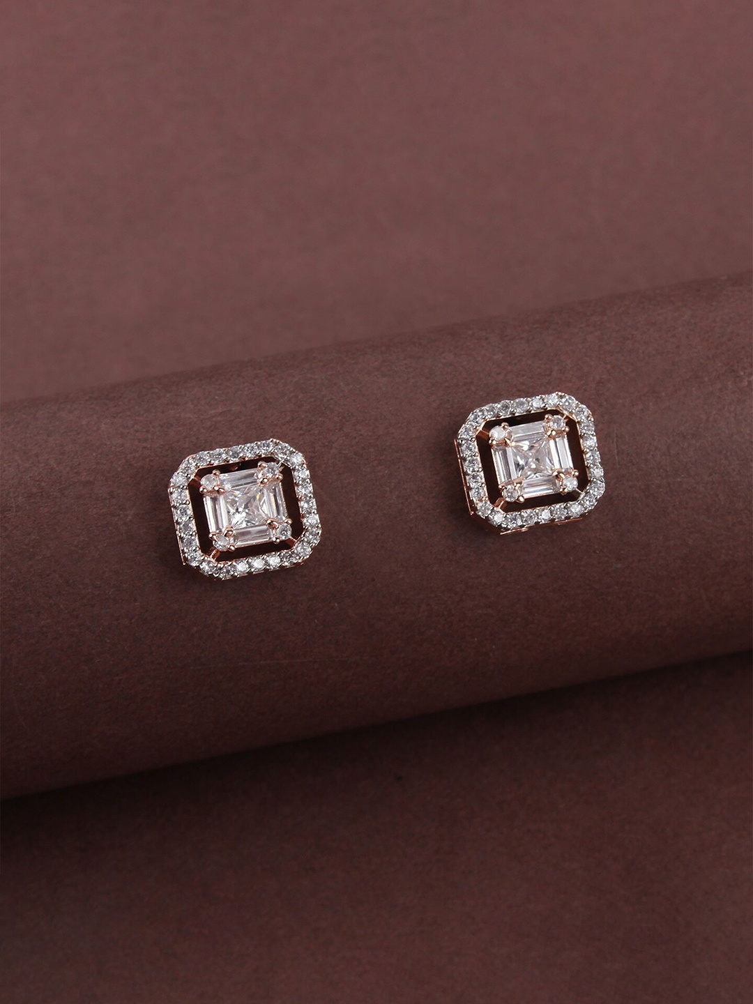 

Mirana Rose Gold-Plated Contemporary Studs Earrings