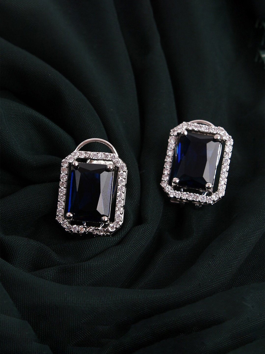 

Mirana Contemporary Studs Earrings, Blue