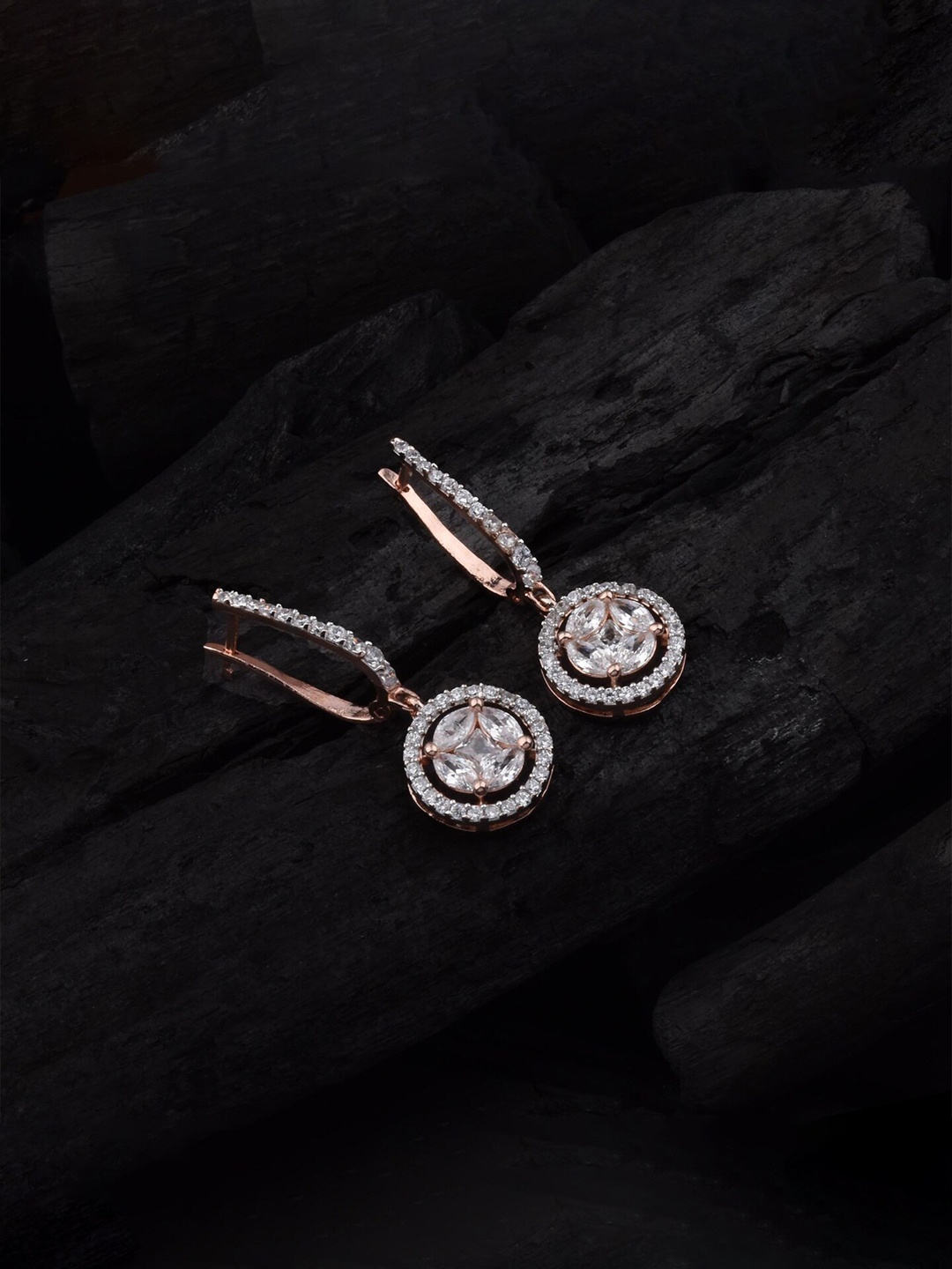 

Mirana Rose Gold-Plated Contemporary Hoop Earrings