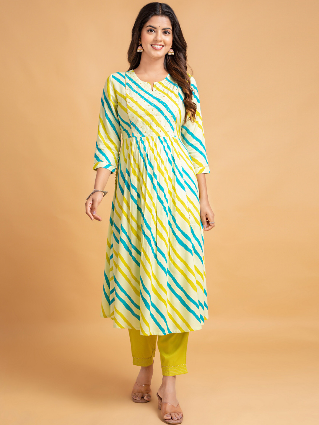 

SUTI Striped Zardozi Regular Anarkali Kurta with Trousers, Green