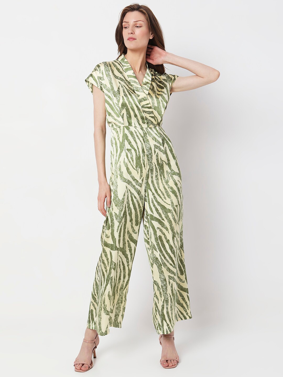 

Vero Moda Abstract Printed Shawl Neck Basic Jumpsuit, Green