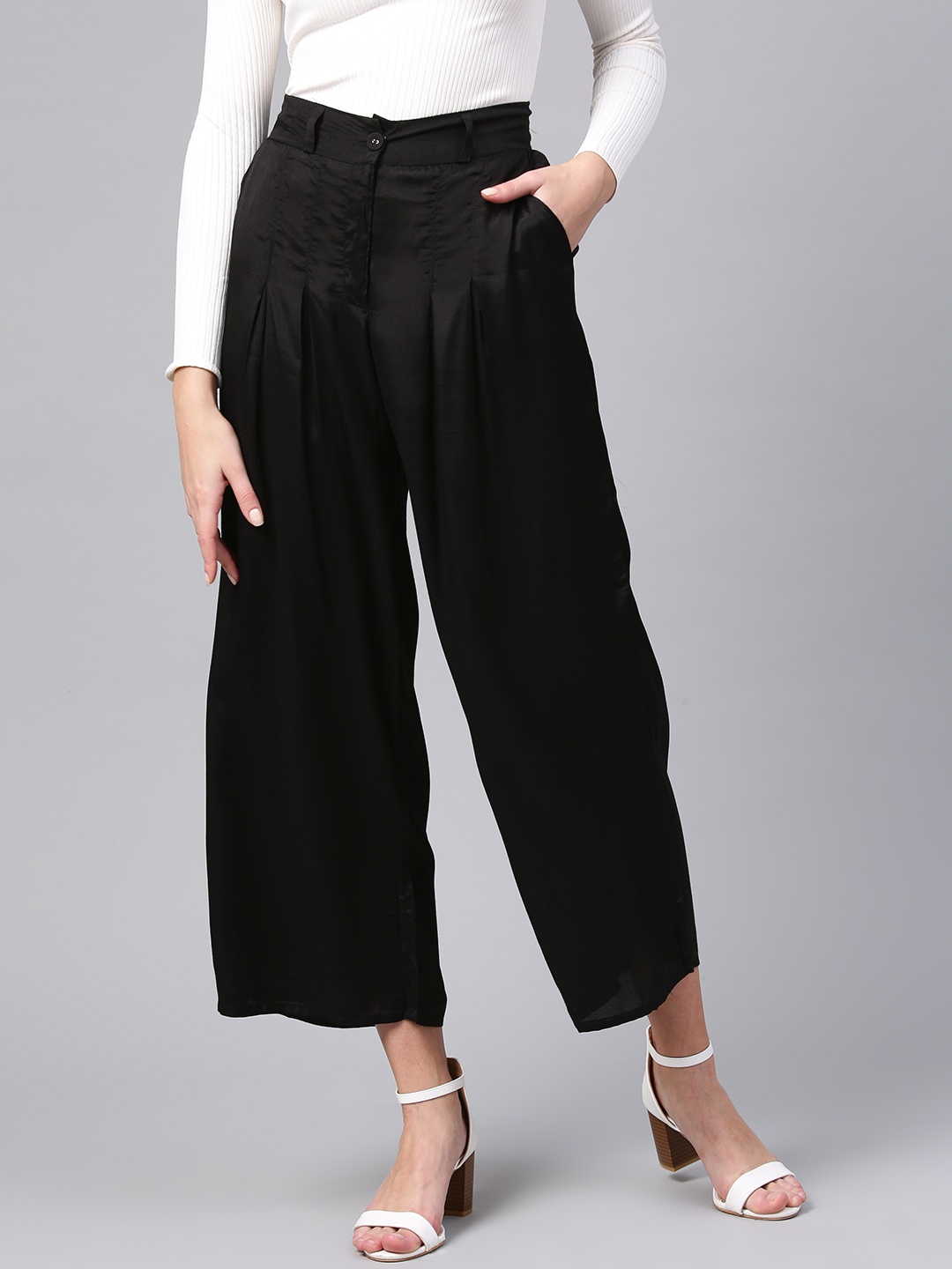 

WISHFUL by W Women Black Regular Fit Solid Cropped Parallel Trousers