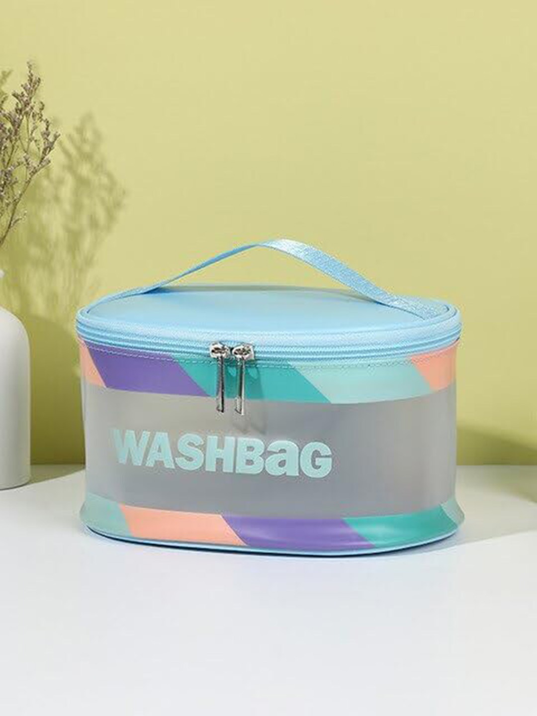 

HOUSE OF QUIRK Blue & Grey Waterproof PVC Toiletry Bag