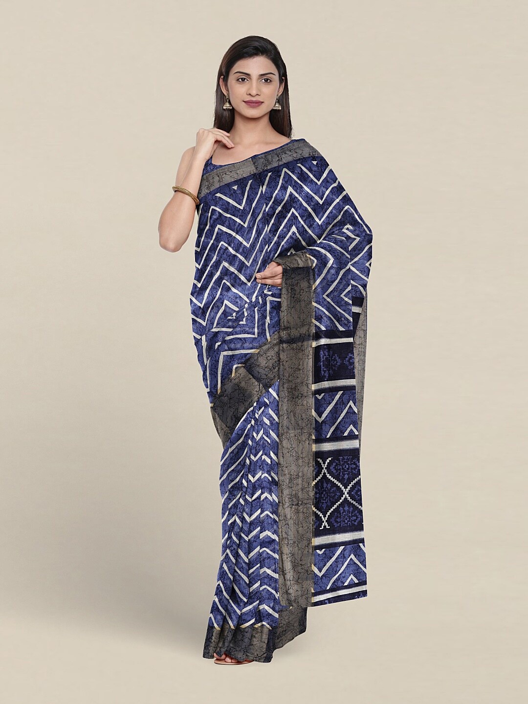 

Pothys Geometric printed Zari Border Saree, Blue