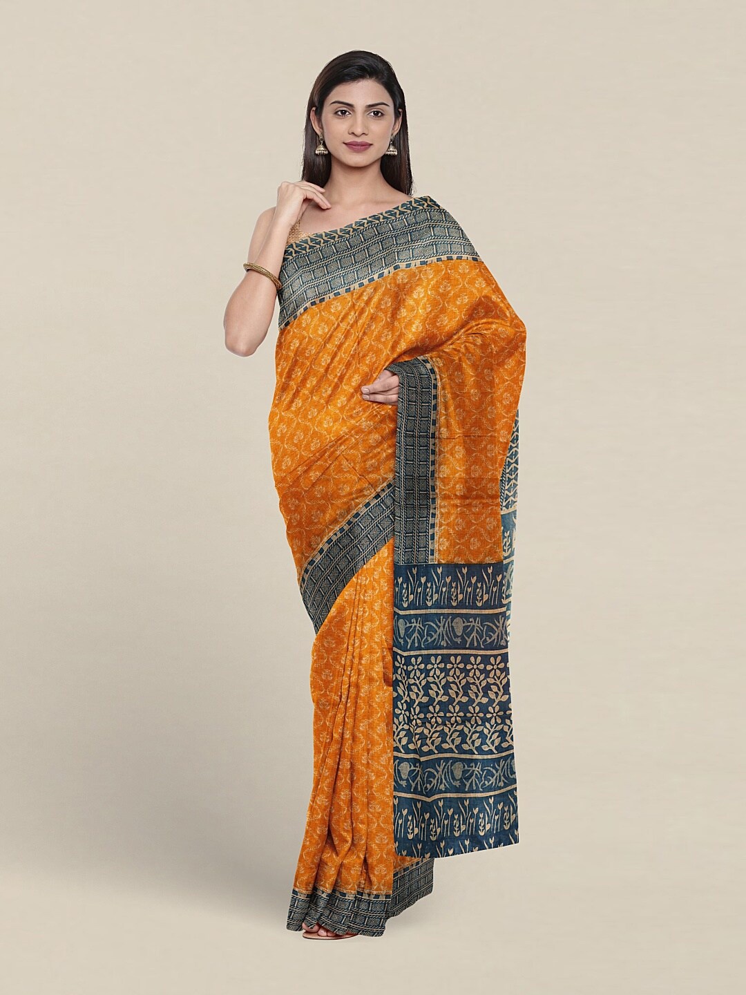 

Pothys Floral Printed Pure Cotton Saree, Orange