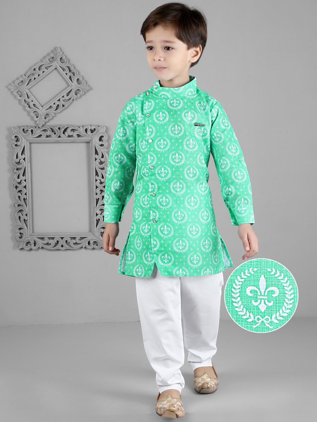 

KIDS FARM Boys Ethnic Motifs Printed Mandarin Collar Kurta with Pyjamas, Green