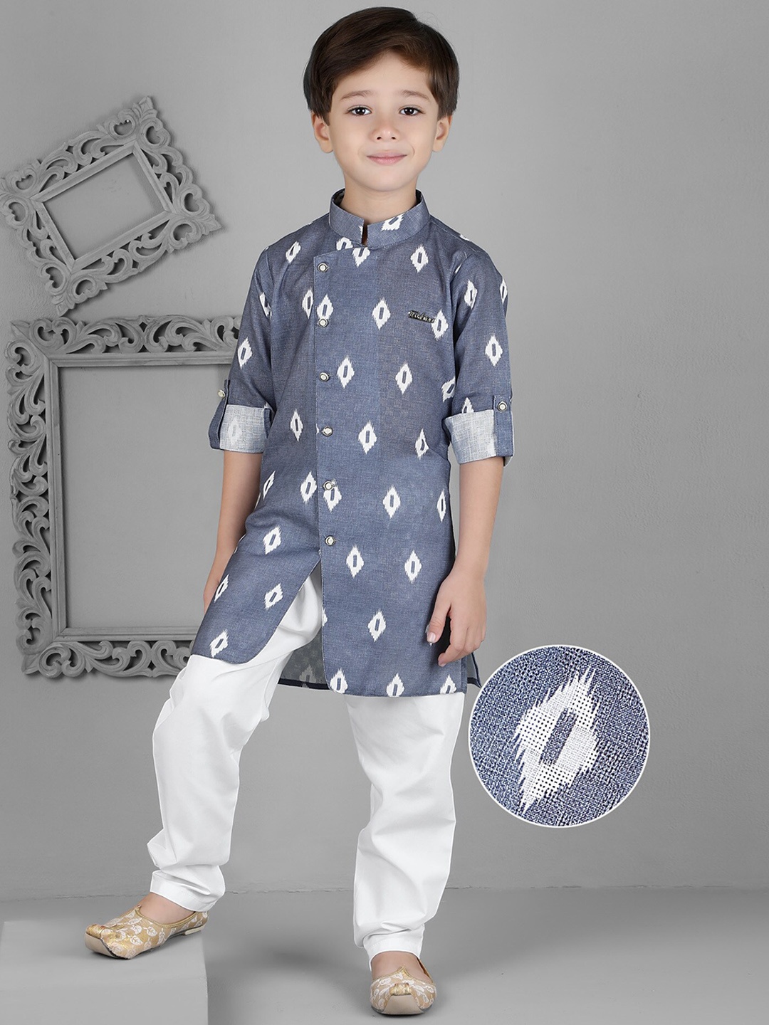 

KIDS FARM Boys Geometric Printed Regular Kurta with Churidar, Grey