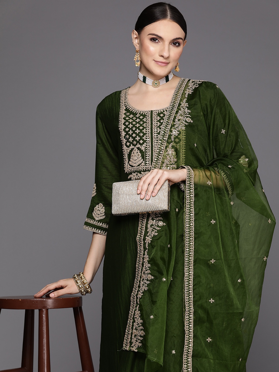 

Indo Era Women Ethnic Motifs Yoke Design Regular Sequinned Kurta with Trousers & Dupatta, Green