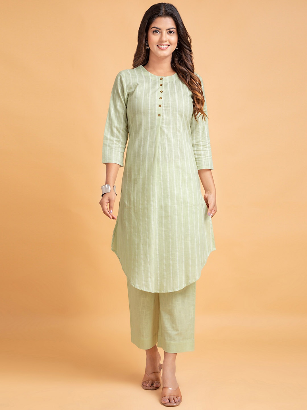 

SUTI Striped Round Neck Pure Cotton Kurta With Trousers, Green