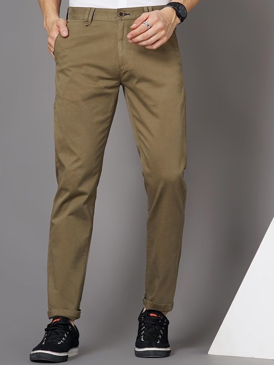 

British Club Men Smart Slim Fit Low-Rise Chinos Trousers, Olive