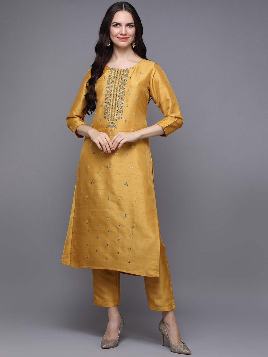 

AHIKA Ethnic Motifs Embroidered Thread Work Kurta, Yellow