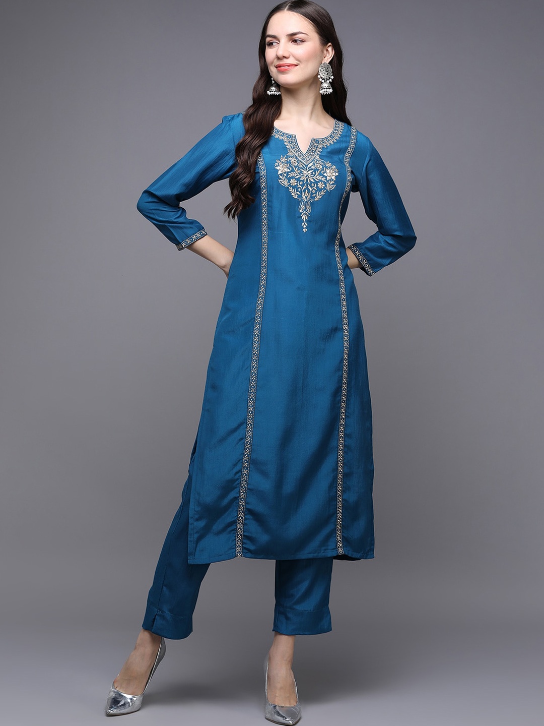 

AHIKA Ethnic Motifs Yoke Design Thread Work Kurta, Blue