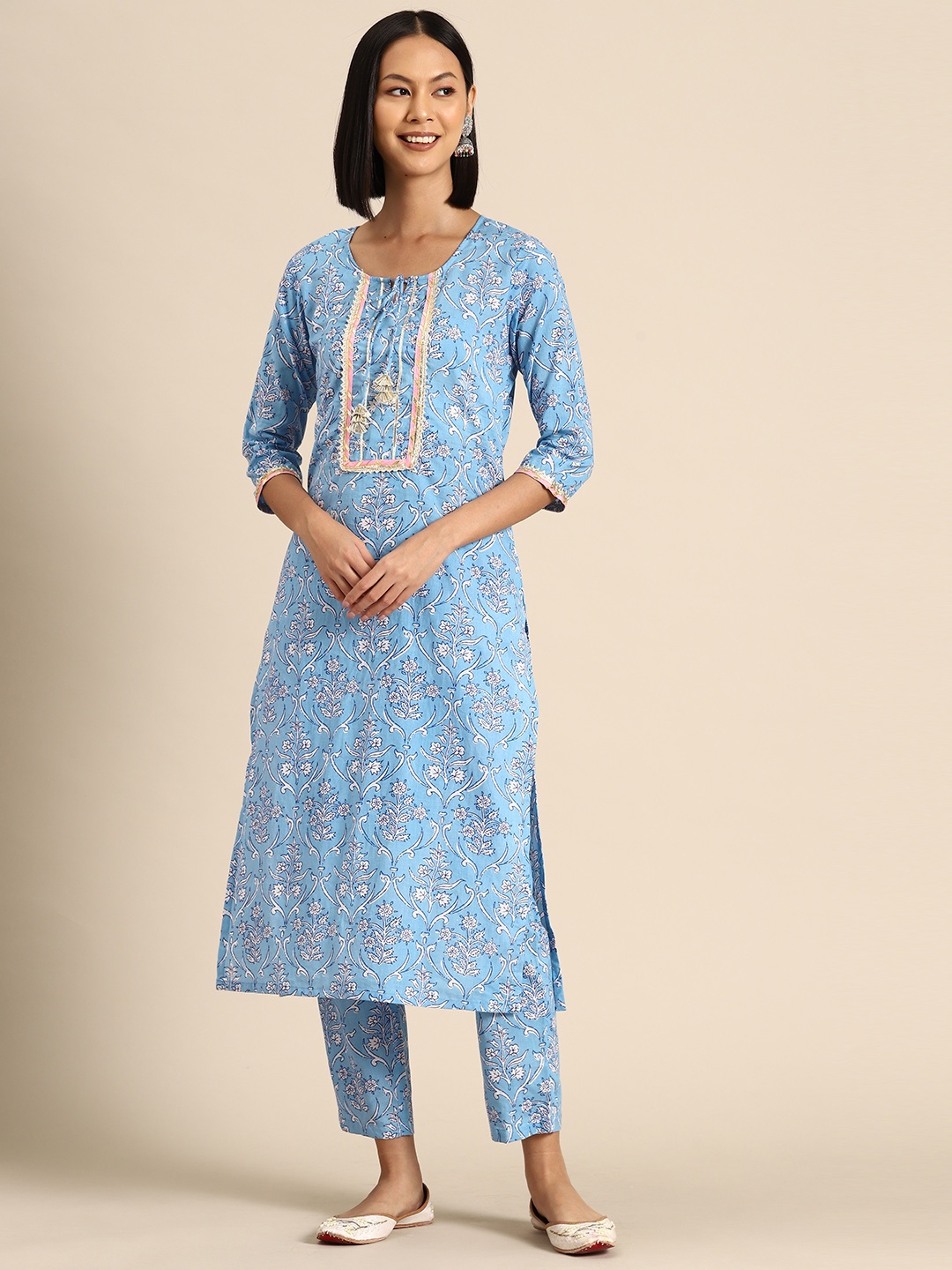 

MABISH by Sonal Jain Women Floral Printed Regular Gotta Patti Cotton Kurta with Palazzos, Turquoise blue