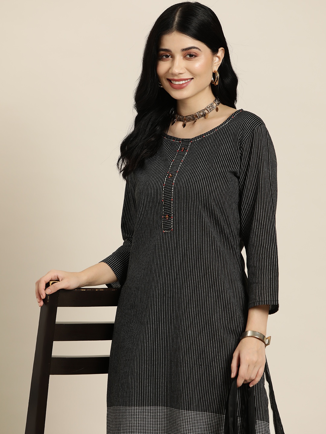 

HERE&NOW Women Striped Kantha Work Cotton Kurta, Black