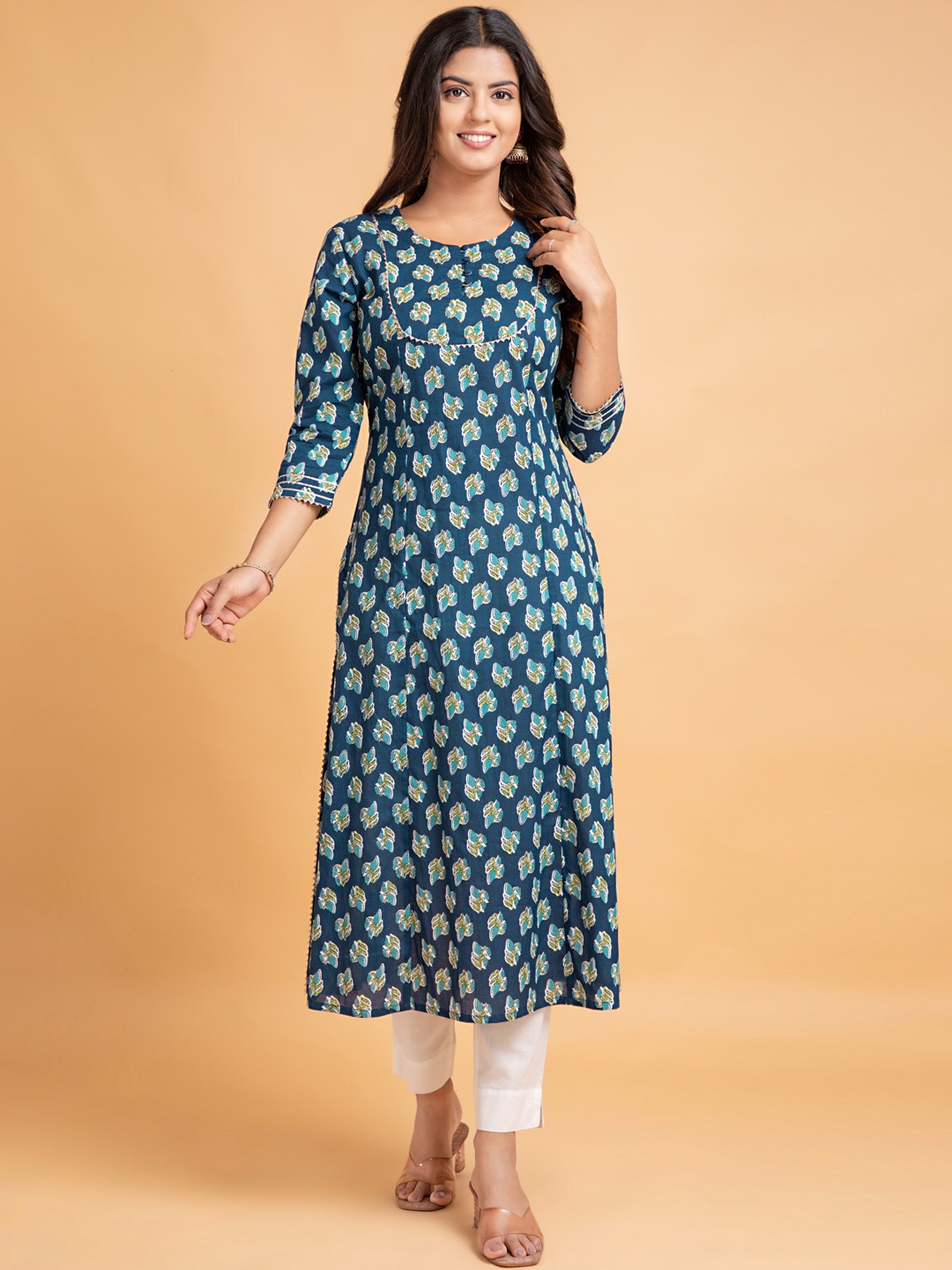 

SUTI Ethnic Motifs Printed Cotton Kurta, Navy blue