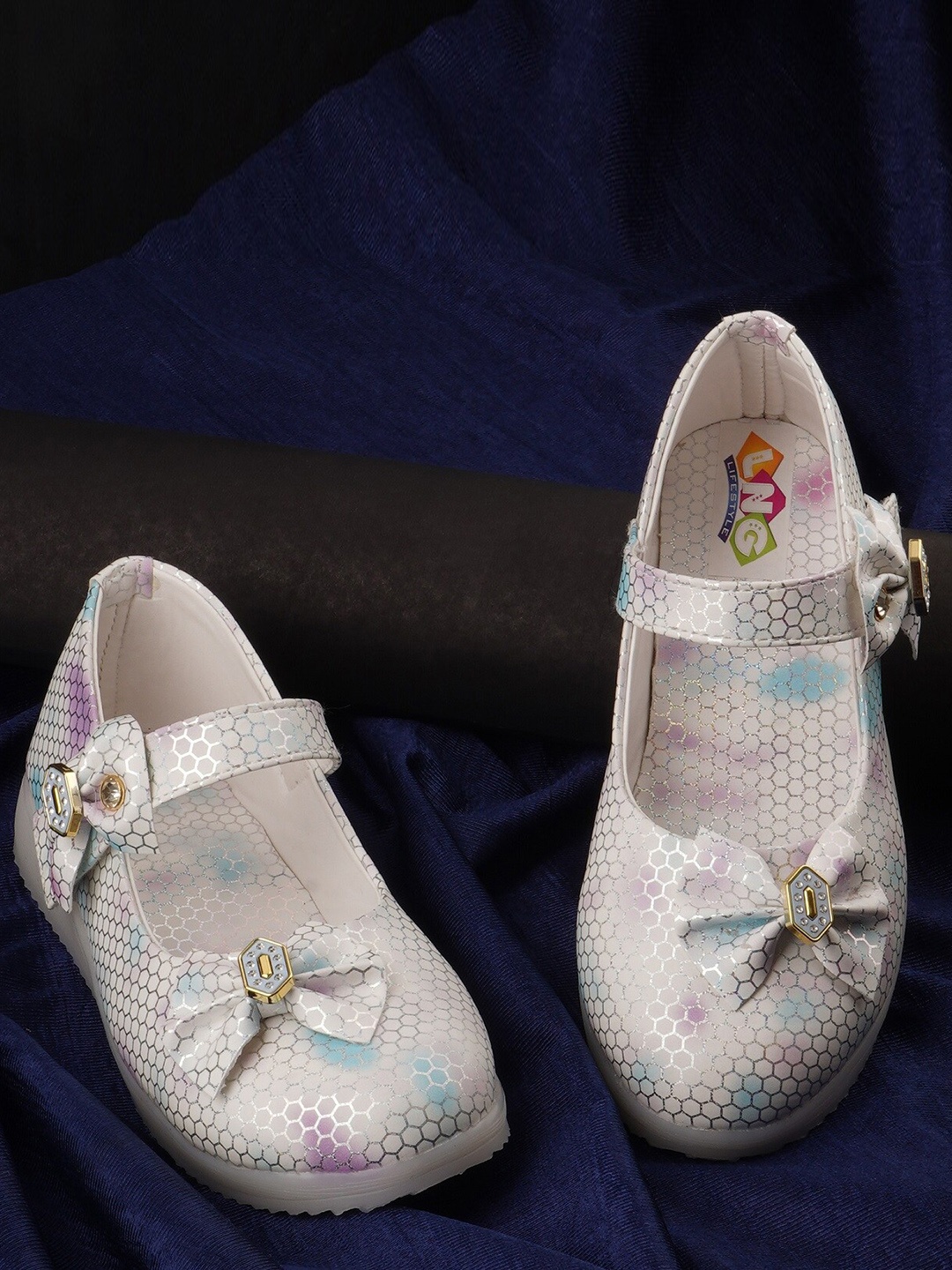 

LNG Lifestyle Girls Printed Bow Embellished LED Ballerinas, Grey