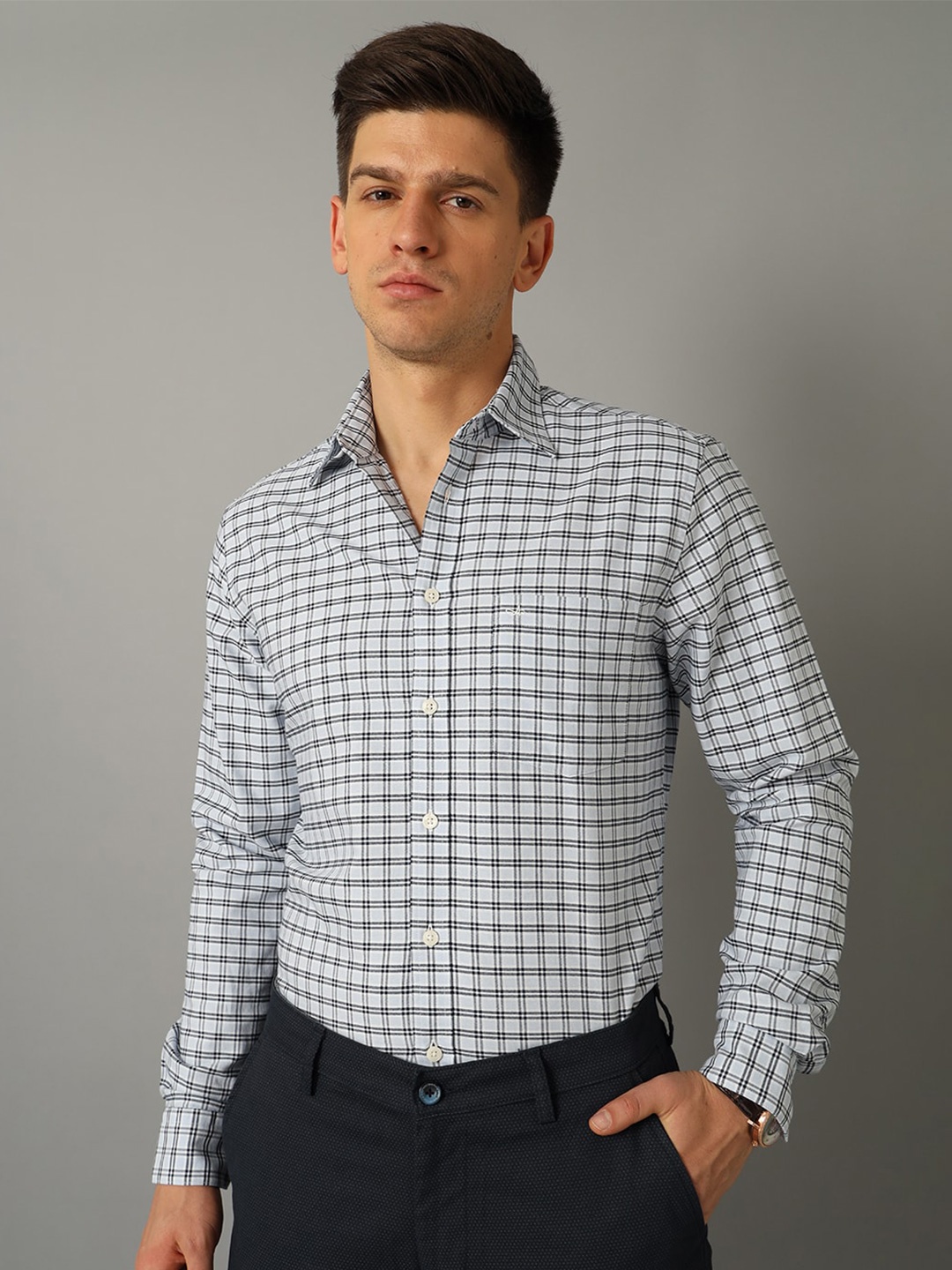

Aldeno India Slim Gingham Checked Pure Cotton Formal Shirt, Navy blue