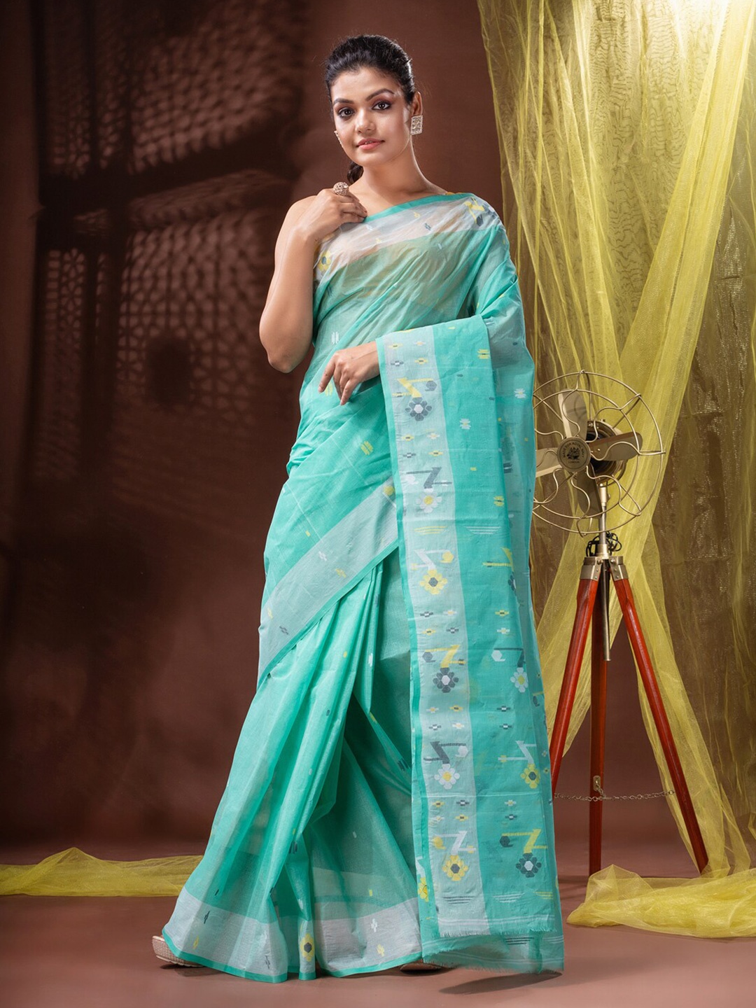 

Mitera Sea Green & Yellow Ethnic Motifs Woven Design Pure Cotton Jamdani Saree