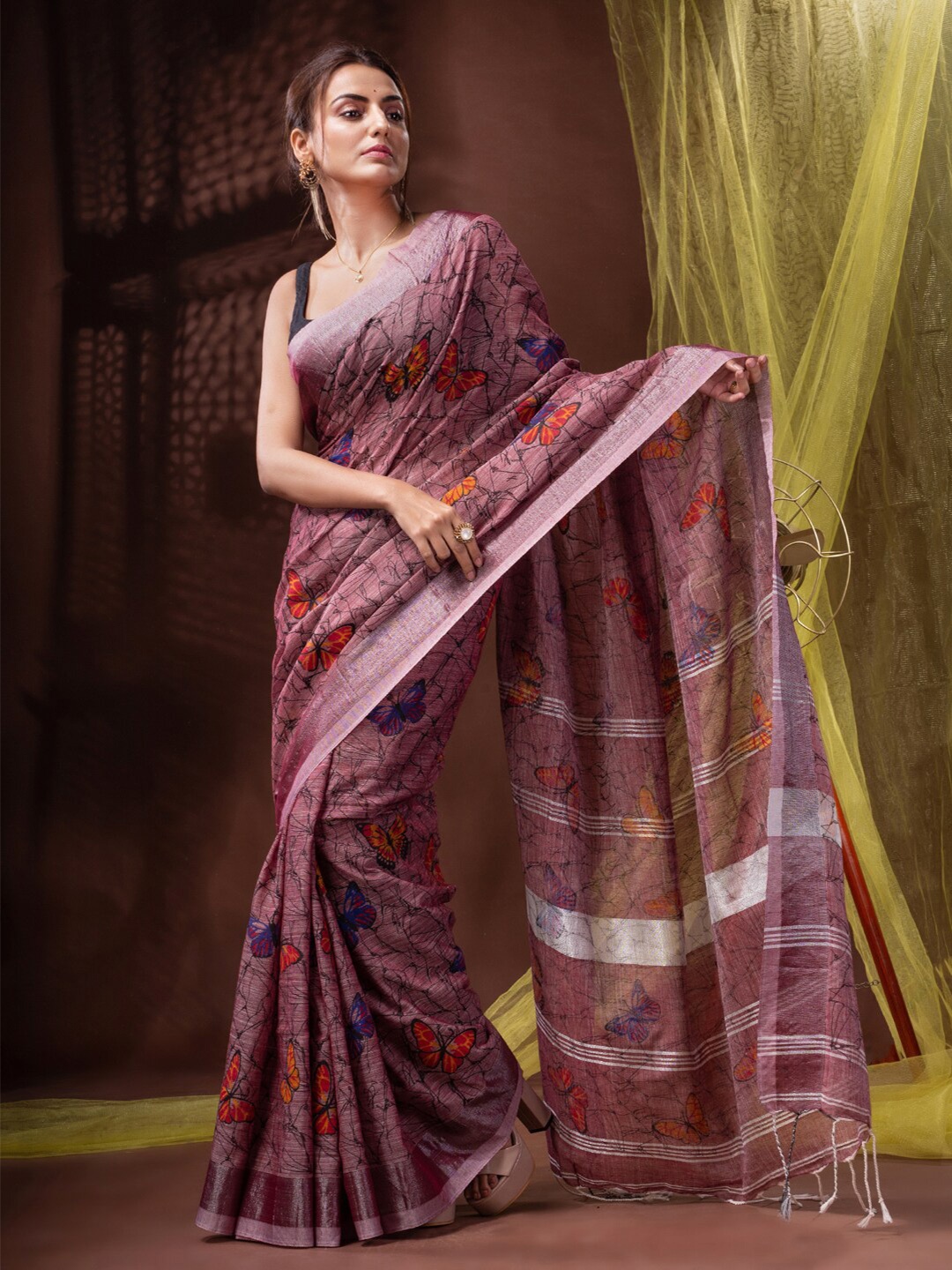 

Mitera Abstract Printed Pure Cotton Saree, Mauve