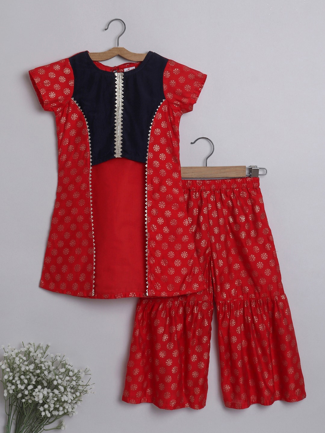 

The Magic Wand Girls Ethnic Motifs Printed Panelled Gotta Patti Kurta with Sharara, Red