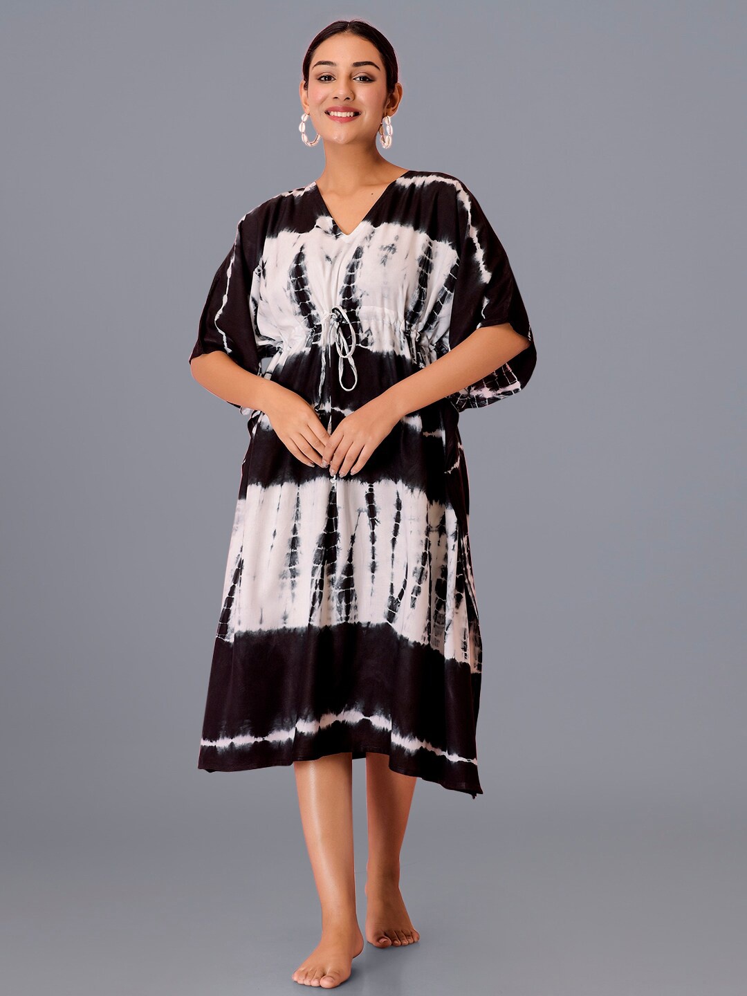 

HANDICRAFT PALACE Tie & Dyed Kaftan Nightdress, Black