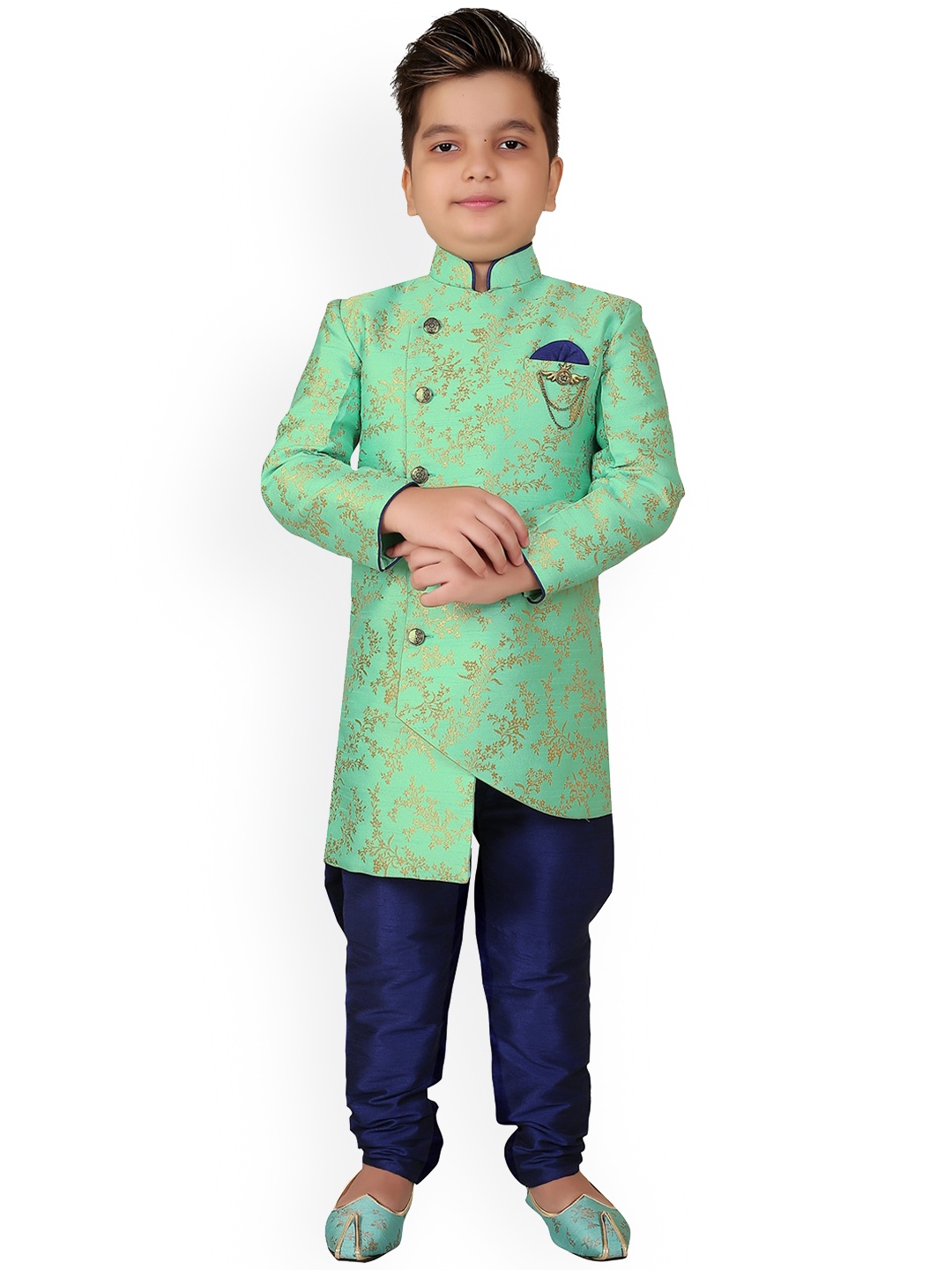 

KIDS FARM Boys Woven Desig Mandarin Collar Pure Silk Kurta with Churidar, Green